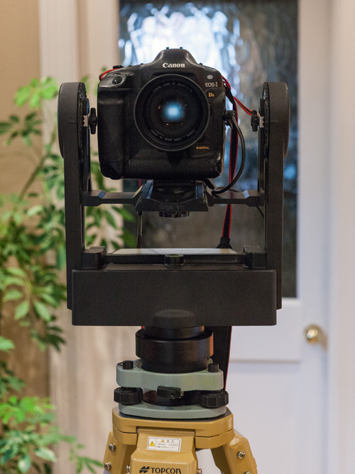 camera mounted on Gigapan Epic Pro